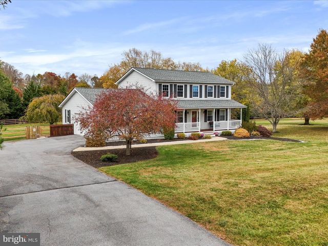 104 HADRIAN CT, Martinsburg, WV 25403