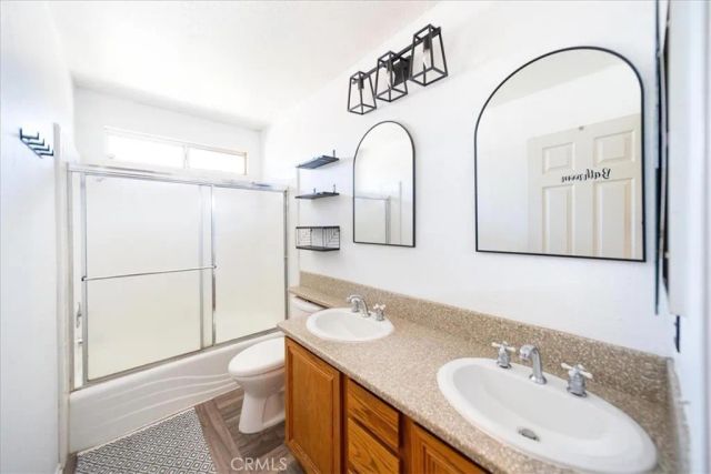 845 Stonehenge Court, Hemet, CA 92545