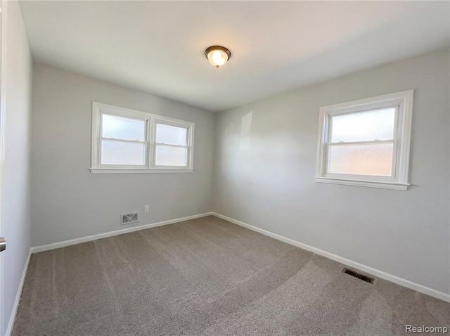 29212 Ursuline Street, Saint Clair Shores, MI 48081