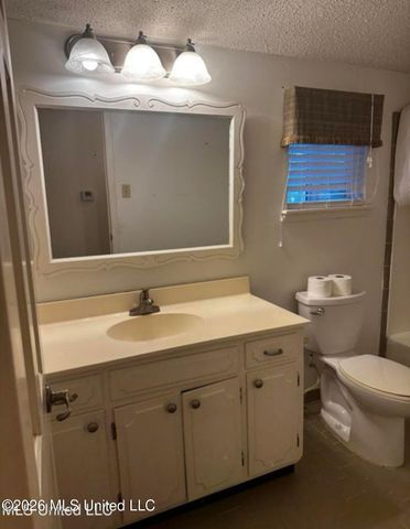 3911 Washington Avenue, Pascagoula, MS 39581