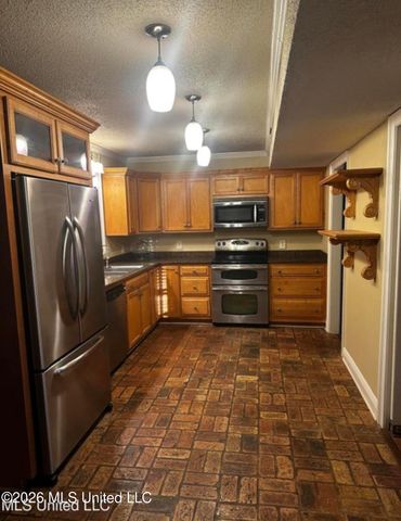 3911 Washington Avenue, Pascagoula, MS 39581
