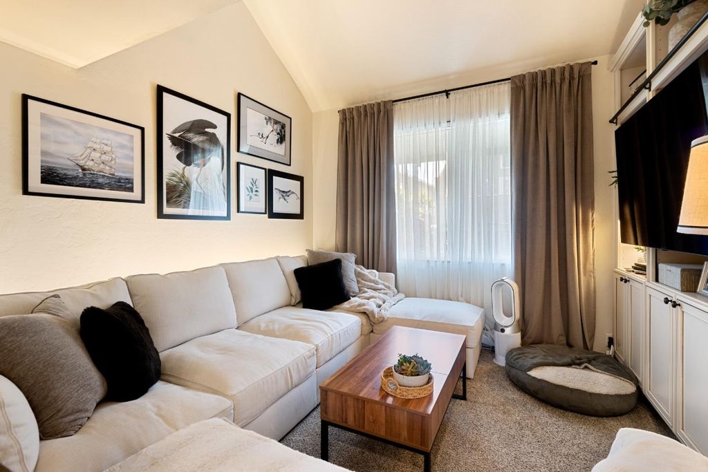 565 English Avenue 13, Monterey, CA 93940