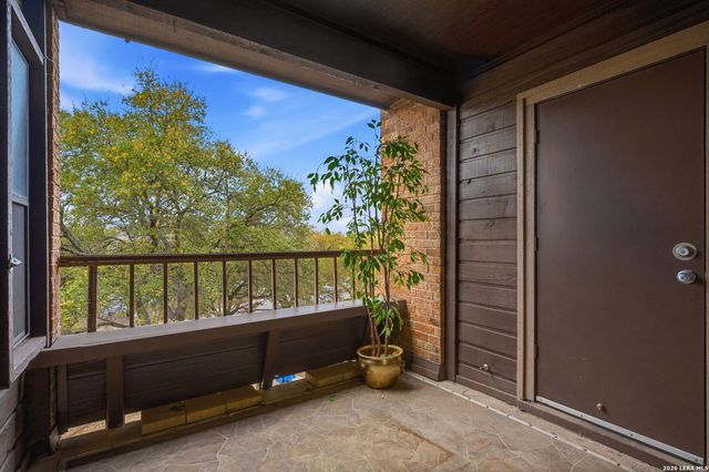 4212 Medical Dr Unit 203, San Antonio, TX 78229