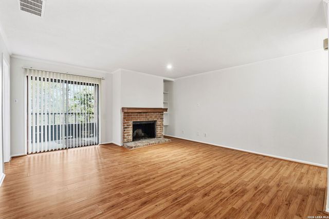 4212 Medical Dr Unit 203, San Antonio, TX 78229