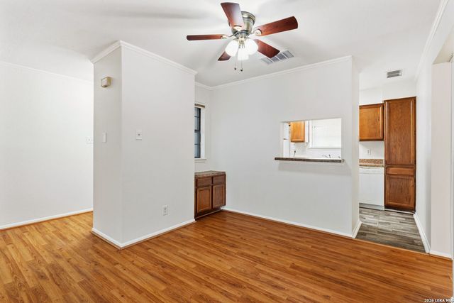 4212 Medical Dr Unit 203, San Antonio, TX 78229