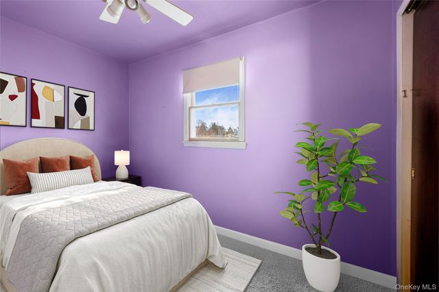 2 Kroll Street, Plainview, NY 11803