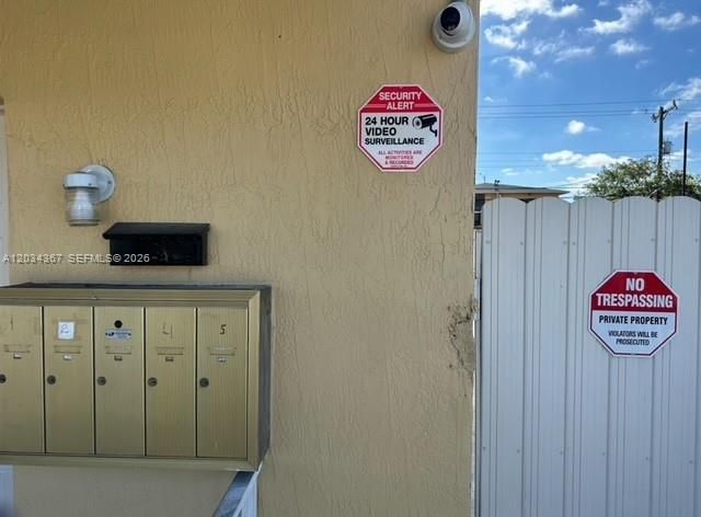 274 E 9th St 4, Hialeah, FL 33010