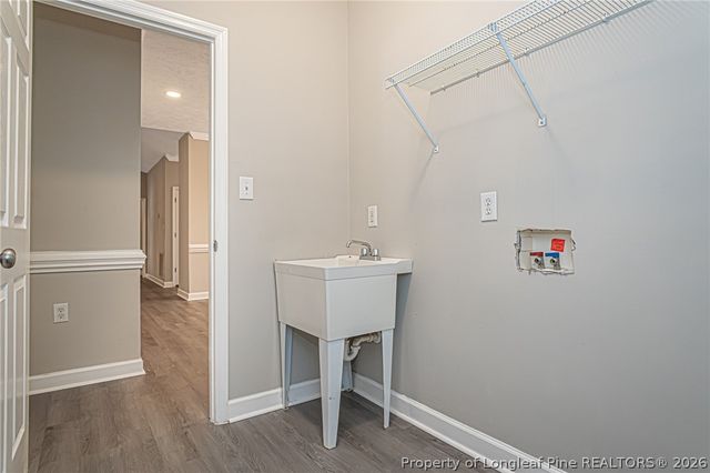 1015 Castle Hayne Road, Fayetteville, NC 28303