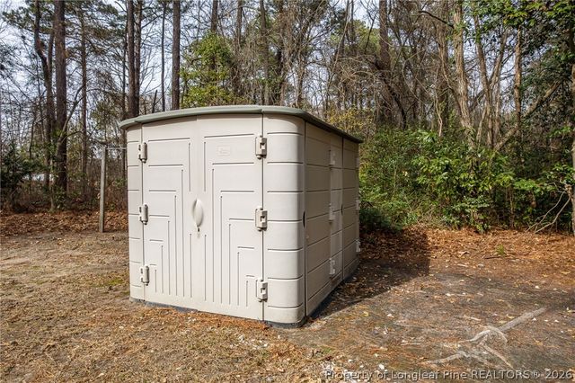 1015 Castle Hayne Road, Fayetteville, NC 28303