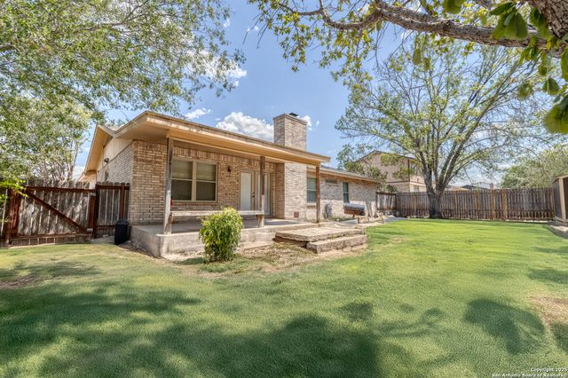 114 KIM DR, Del Rio, TX 78840