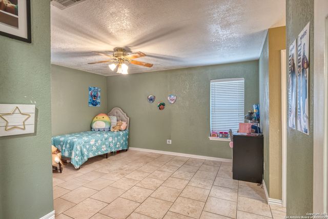 114 KIM DR, Del Rio, TX 78840