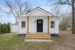 2228 Regent Street, Kalamazoo City, MI 49004