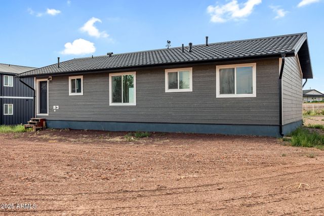 1955 W 9th Street, St Johns, AZ 85936