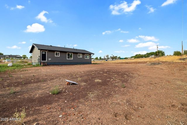 1955 W 9th Street, St Johns, AZ 85936