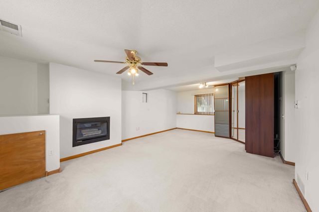 16111 Goodview Way, Lakeville, MN 55044