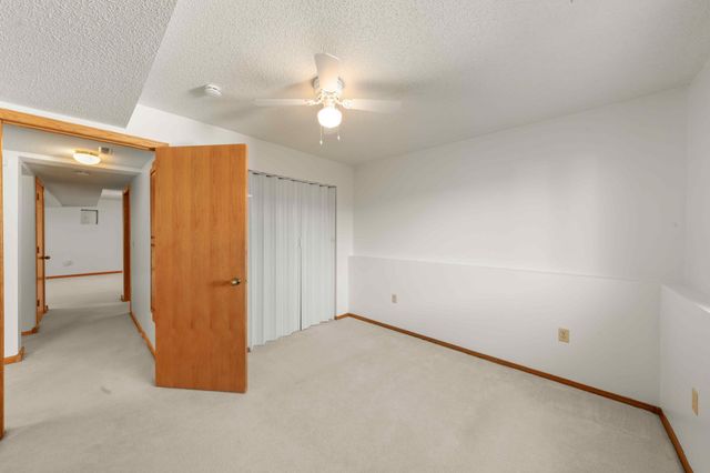 16111 Goodview Way, Lakeville, MN 55044