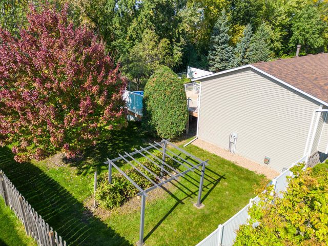16111 Goodview Way, Lakeville, MN 55044
