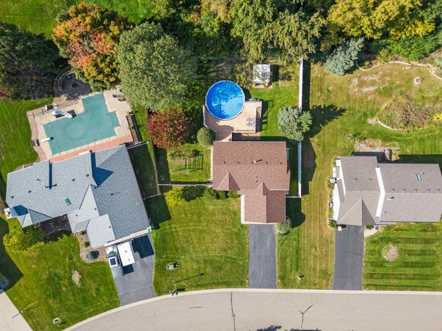 16111 Goodview Way, Lakeville, MN 55044