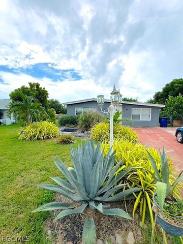 913 Hudson AVE, Lehigh Acres, FL 33936