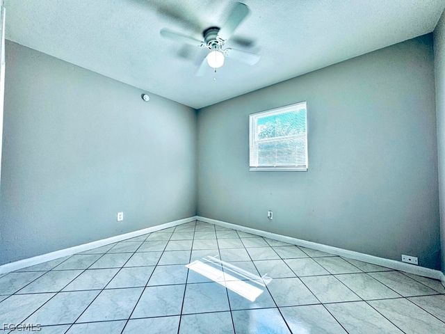 913 Hudson AVE, Lehigh Acres, FL 33936