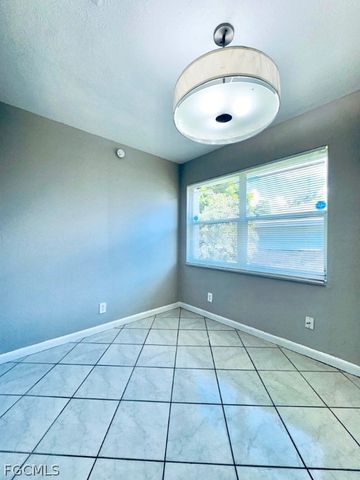 913 Hudson AVE, Lehigh Acres, FL 33936