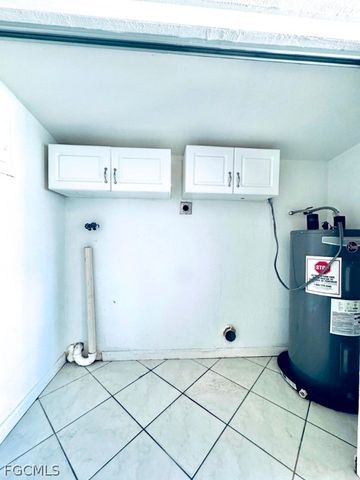 913 Hudson AVE, Lehigh Acres, FL 33936