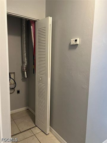 18 Hamlin CT, Lehigh Acres, FL 33936