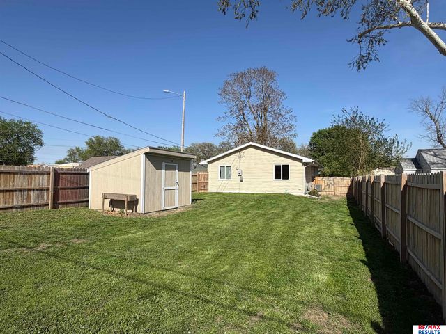 2406 Madison Street, Bellevue, NE 68005