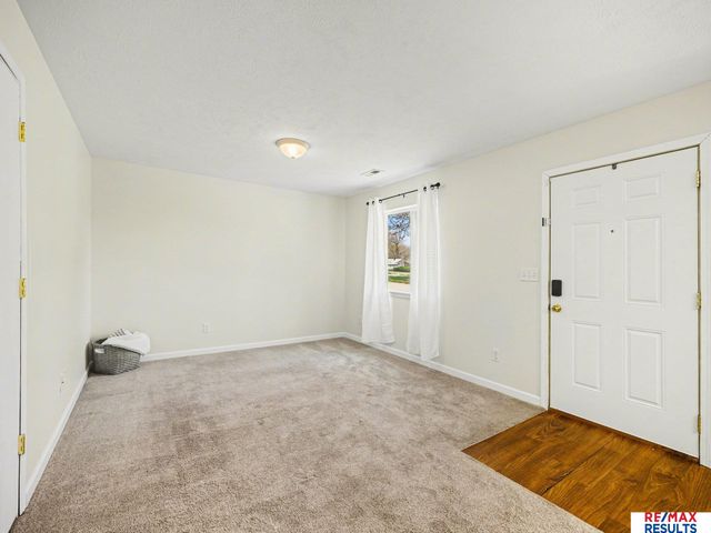 2406 Madison Street, Bellevue, NE 68005