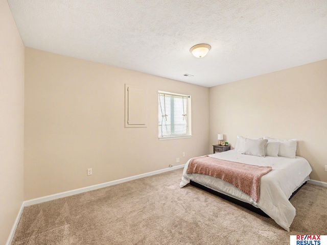 2406 Madison Street, Bellevue, NE 68005
