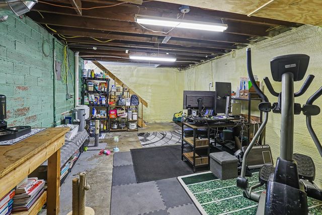 722 E Main Street, Knoxville, IA 50138