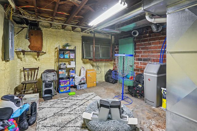 722 E Main Street, Knoxville, IA 50138
