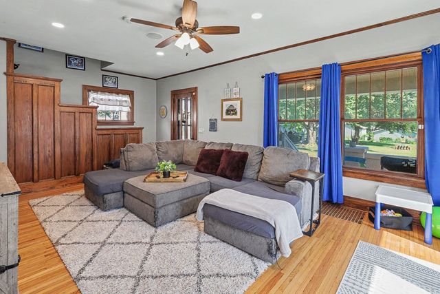 722 E Main Street, Knoxville, IA 50138