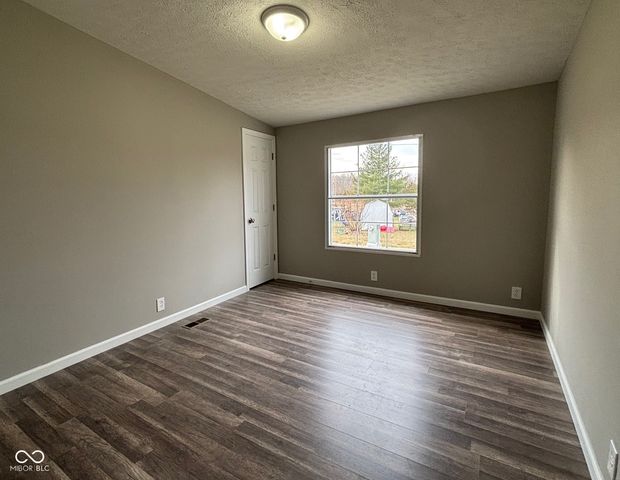 3499 Penny Lane, North Vernon, IN 47265