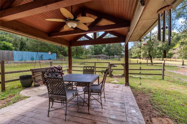 891 Lower Vann Road, Coldspring, TX 77331
