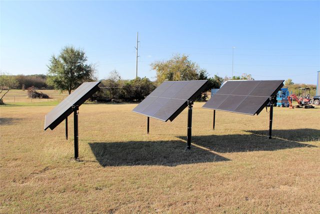 501 Fm 2960, Whitney, TX 76692