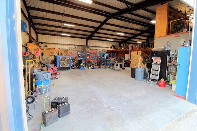 501 Fm 2960, Whitney, TX 76692