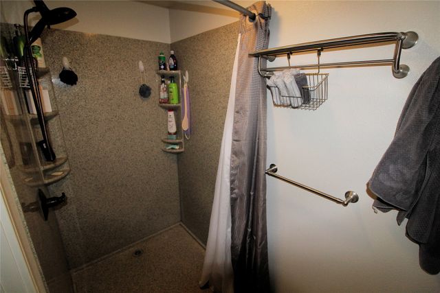 501 Fm 2960, Whitney, TX 76692