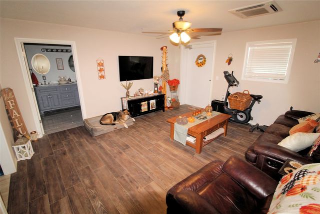 501 Fm 2960, Whitney, TX 76692