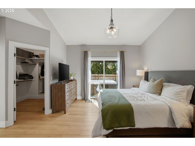 20165 SPYGLASS Ct, Oregon City, OR 97045