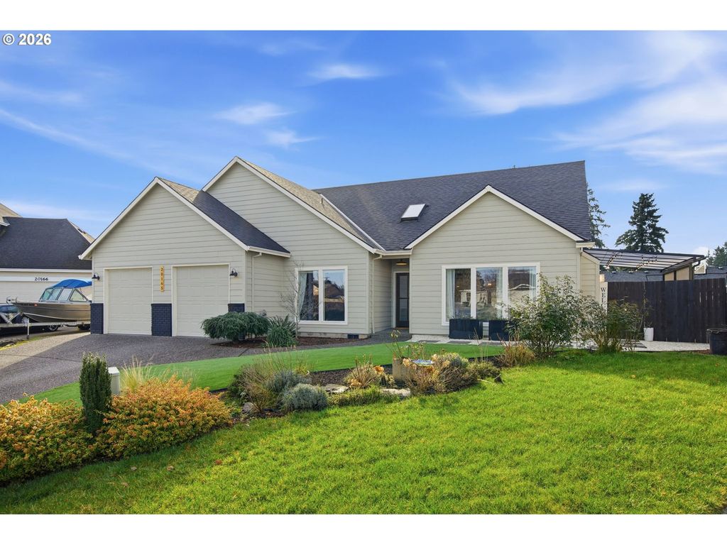 20165 SPYGLASS Ct, Oregon City, OR 97045