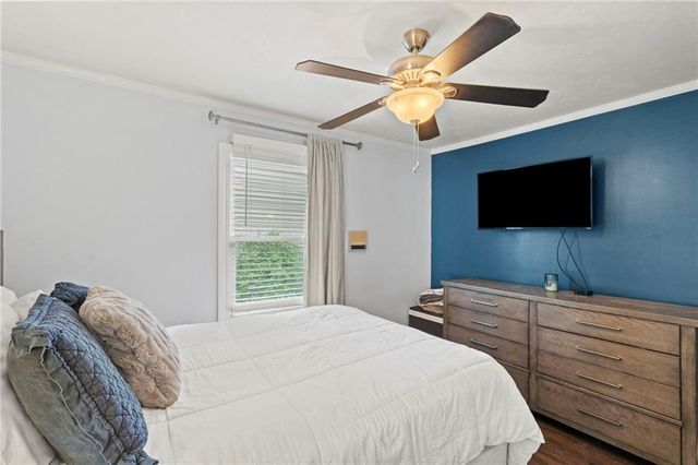 7333 W Maple Street, Overland Park, KS 66204