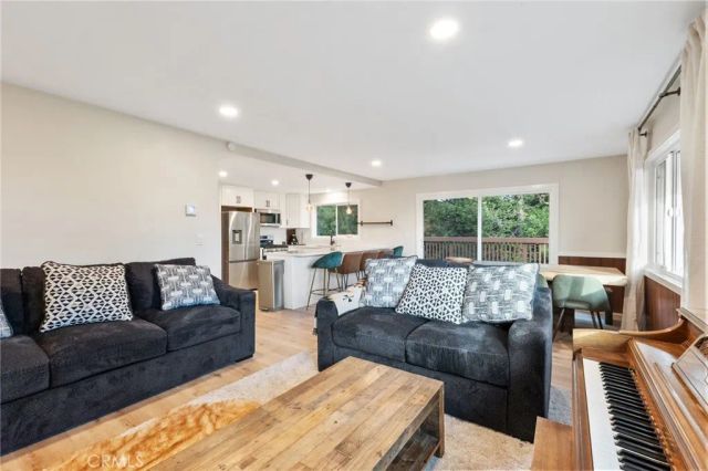 27786 Matterhorn Drive, Lake Arrowhead, CA 92352