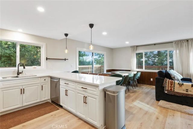 27786 Matterhorn Drive, Lake Arrowhead, CA 92352