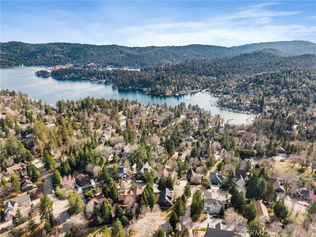 27786 Matterhorn Drive, Lake Arrowhead, CA 92352