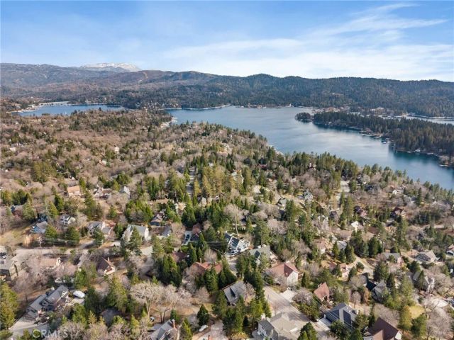 27786 Matterhorn Drive, Lake Arrowhead, CA 92352