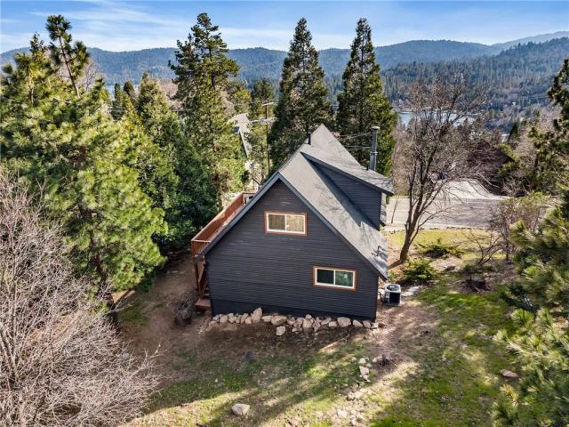 27786 Matterhorn Drive, Lake Arrowhead, CA 92352
