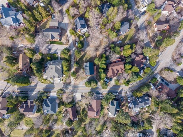 27786 Matterhorn Drive, Lake Arrowhead, CA 92352