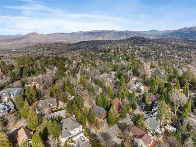 27786 Matterhorn Drive, Lake Arrowhead, CA 92352