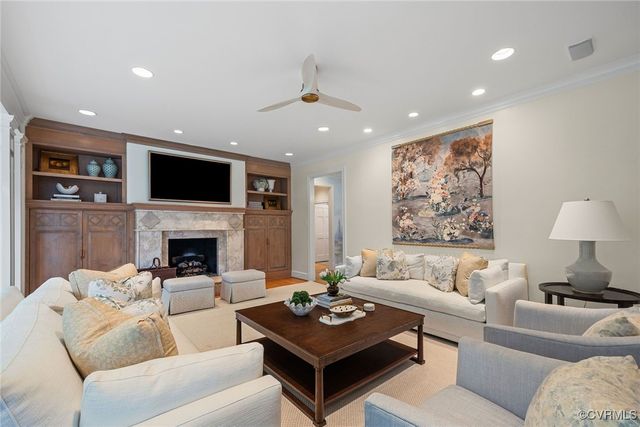 101 Branchview Ct, Richmond, VA 23229